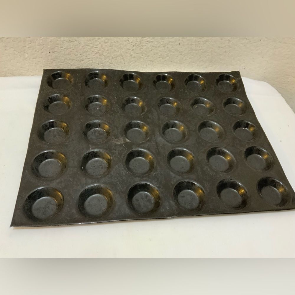 Demarle Flexipan baking mold - Made in France. B42